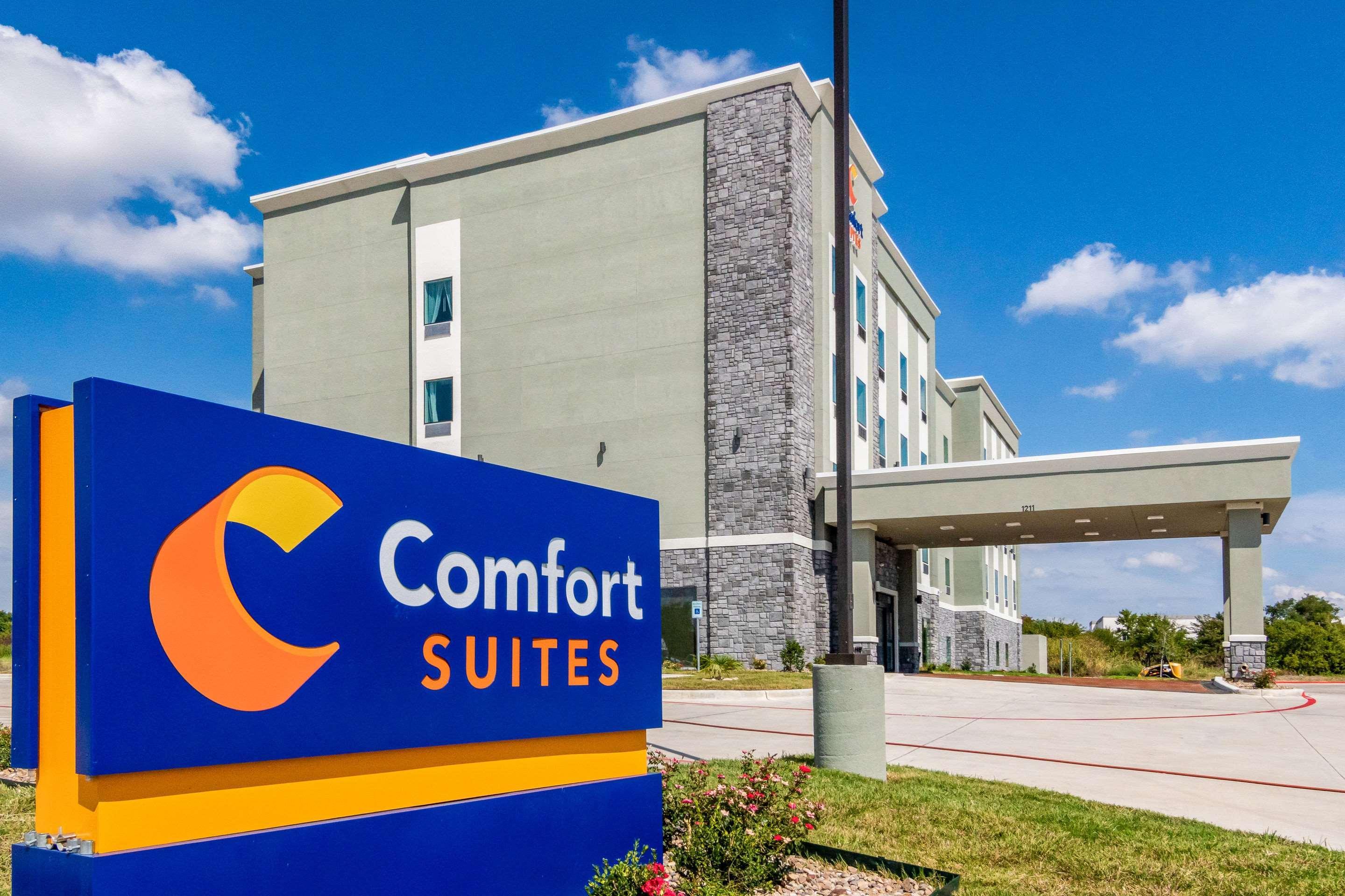 Comfort Suites Desoto Dallas South Εξωτερικό φωτογραφία